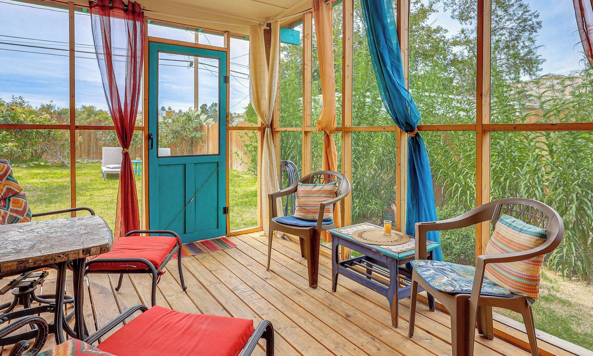 Truth or Consequences Cottage | New Mexico Cottage: Private Yard & Hot Tub