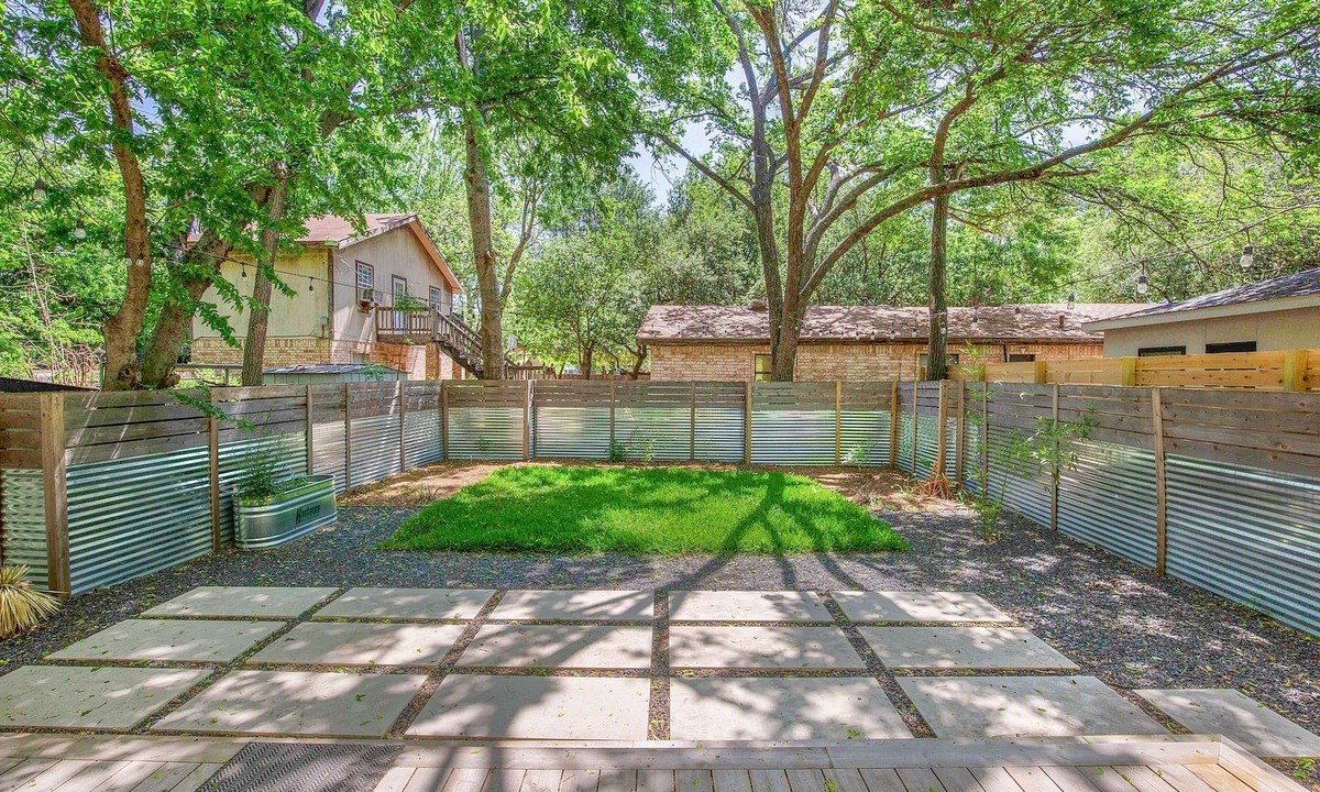 Stoneridge Place House | Newly renovated Austin Downtown house!
