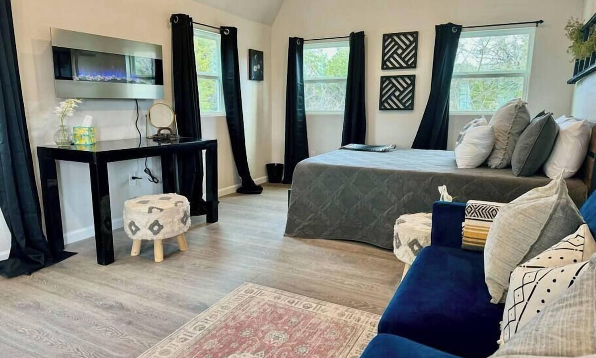 Dripping Springs Cabin | Nurture@ 13 Acres-Yoga/Hike/Meditate