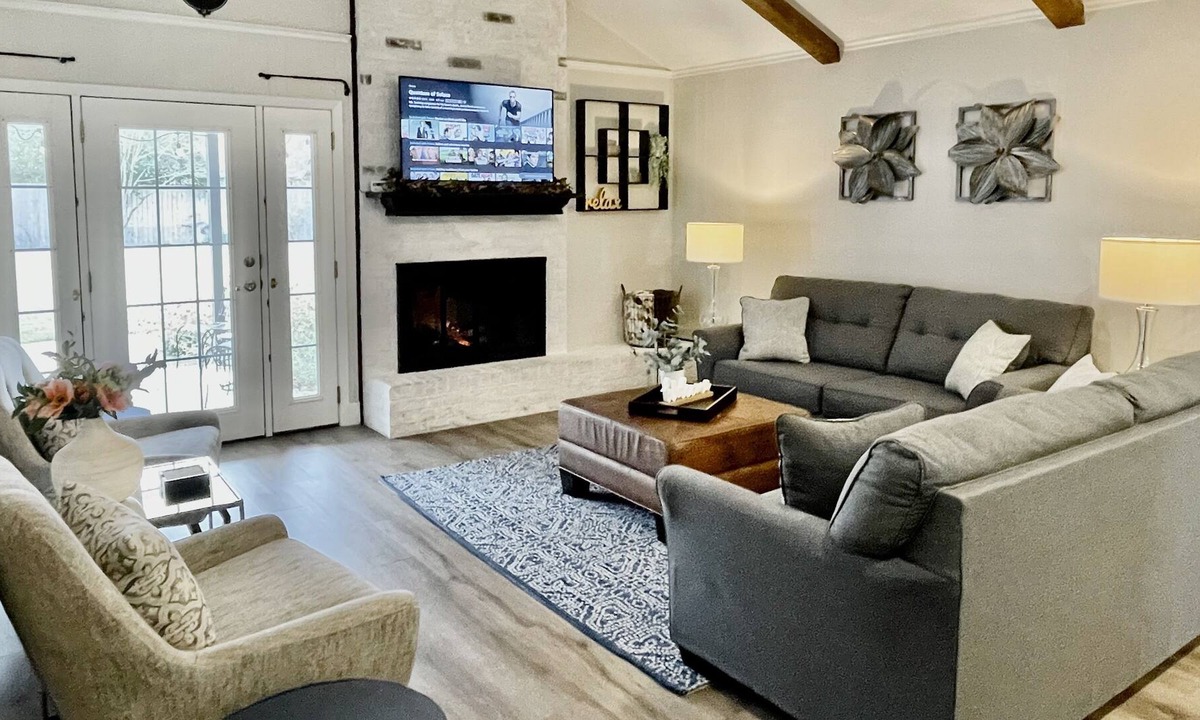 Forest North Estates House | NW Austin 4B2B 1-Story Home Away From Home - Explore Greater Austin