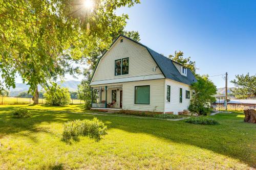 Mancos House | Patio & Mountain Views: Farmhouse in Mancos!