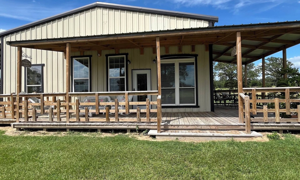 Canton Apartment | Peaceful country property in Canton. Located 4 miles from 1st Monday east gate