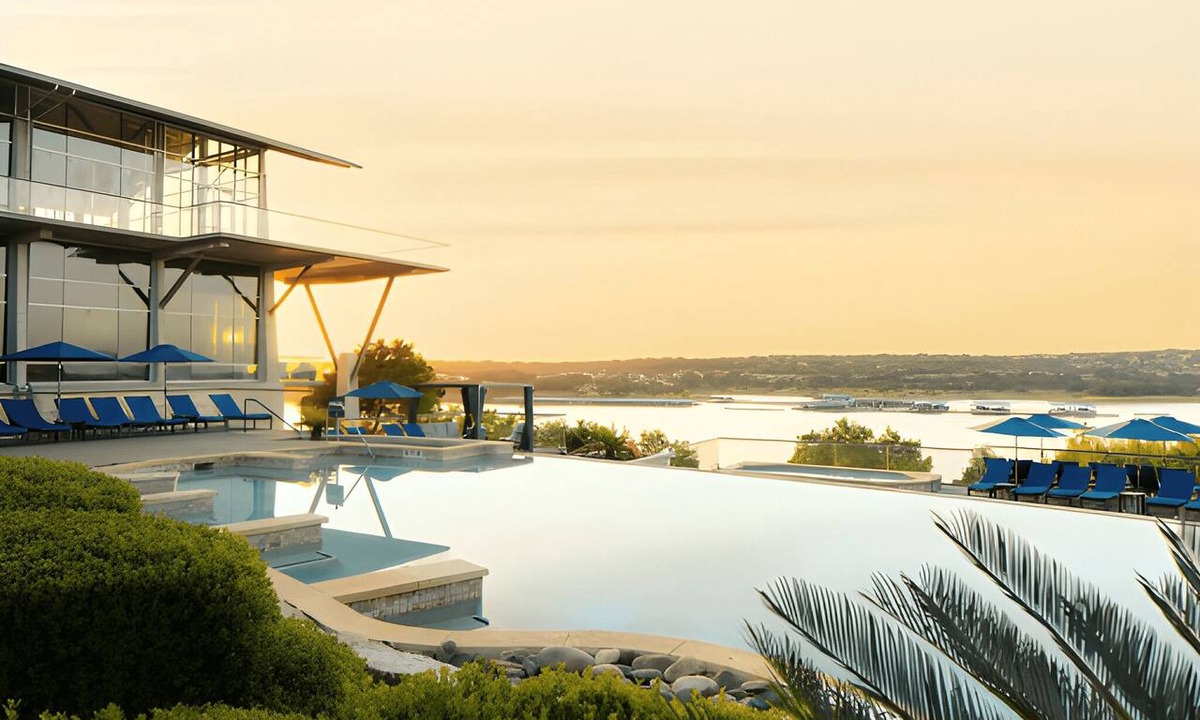 Lakeway Hotel | Perfect Place to Unwind! Outdoor Pool, Close to Lakeway Country Club