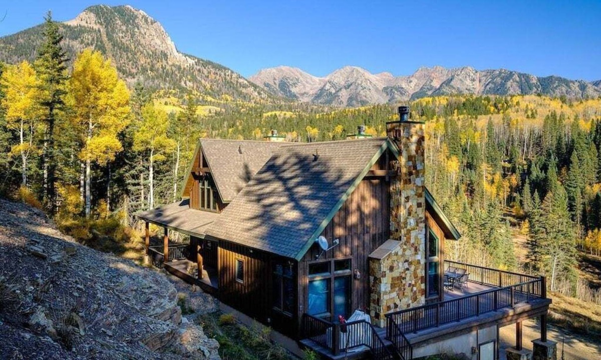Purgatory House | Purgatory Cabin with Views and Hot Tub