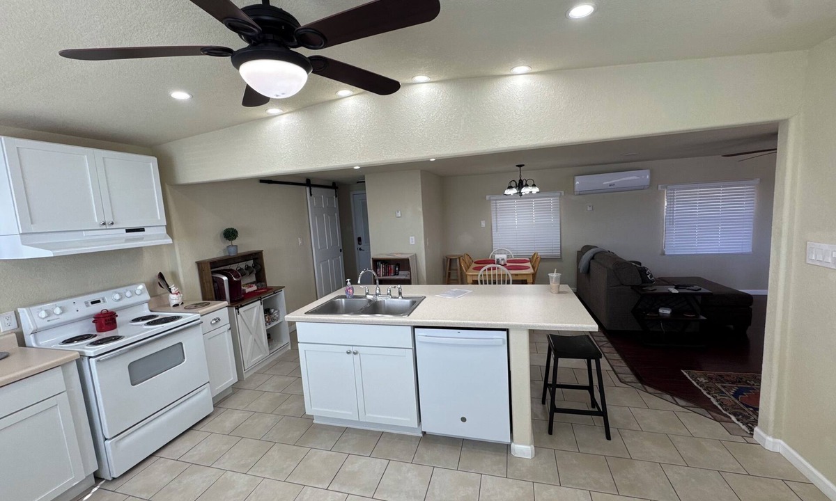 Tyrone House | Recently renovated 2-bedroom, 2-bath. Large, fenced yard. Great getaway!