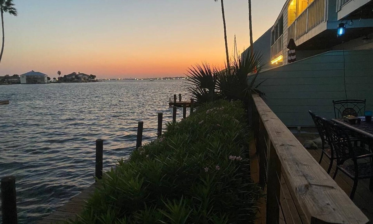 Key Allegro Condo | Rockport(Little Palm@ Key Allegro)Waterfront Beautiful Condo Close to Everything