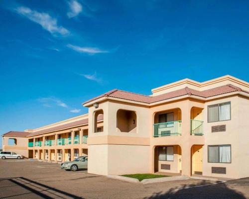 Tucumcari Hotel | Rodeway Inn Tucumcari