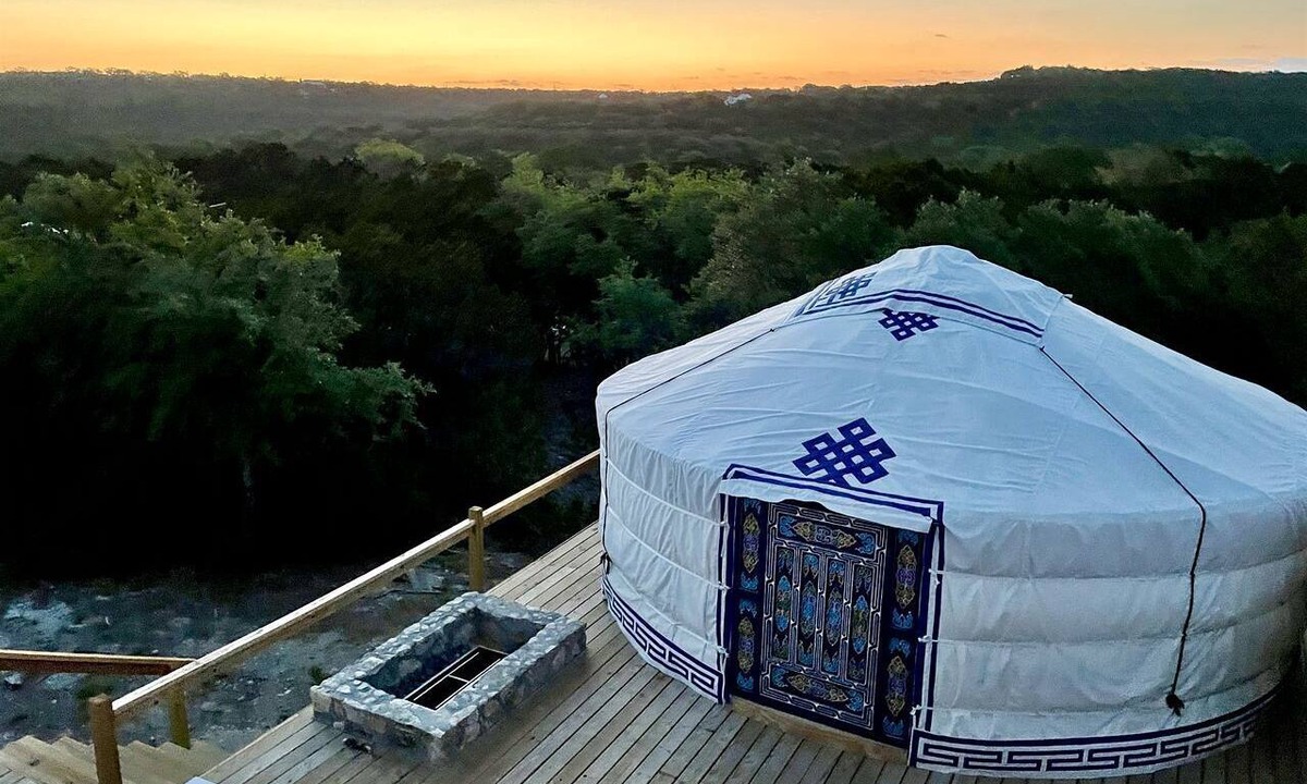 Dripping Springs Cabin | Secluded Romantic Yurt with Amazing Views in Dripping Springs, Texas