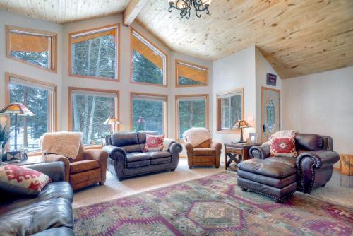 Bayfield House | Seven Pines Cabin in Vallecito Lake Area of Bayfield CO