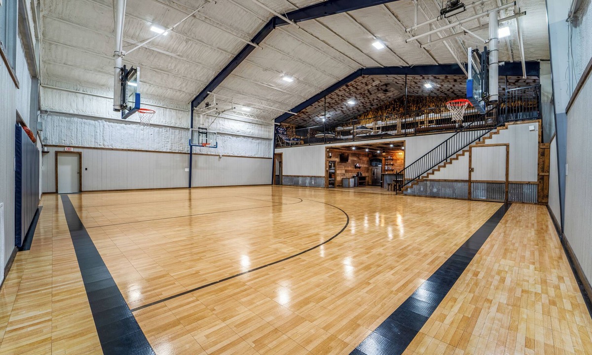 Pennington Cabin | Slab Creek Retreat Indoor Basketball Court Sleeps 36