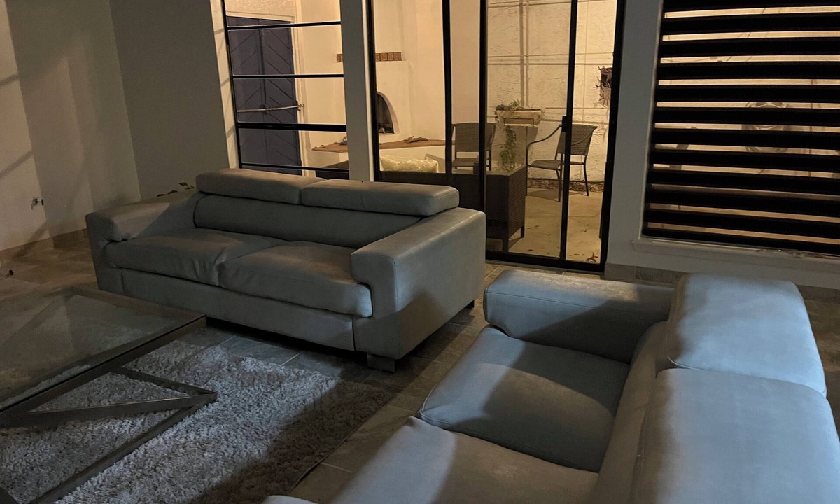 El Paso House | Spacious 3-bedroom house in charming El Paso 5 mins from the Outlets Of El Paso