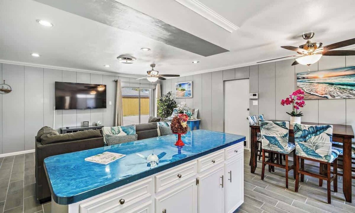South Side House | Spacious Corpus Christi Home Near Beach | Sleeps 12