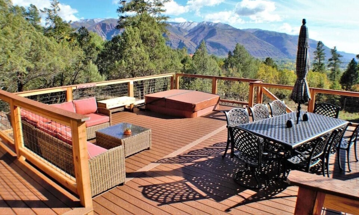 Hermosa House | Spacious Home with Views Backs to National Forest, Hot Tub on Deck, Dog Friendly