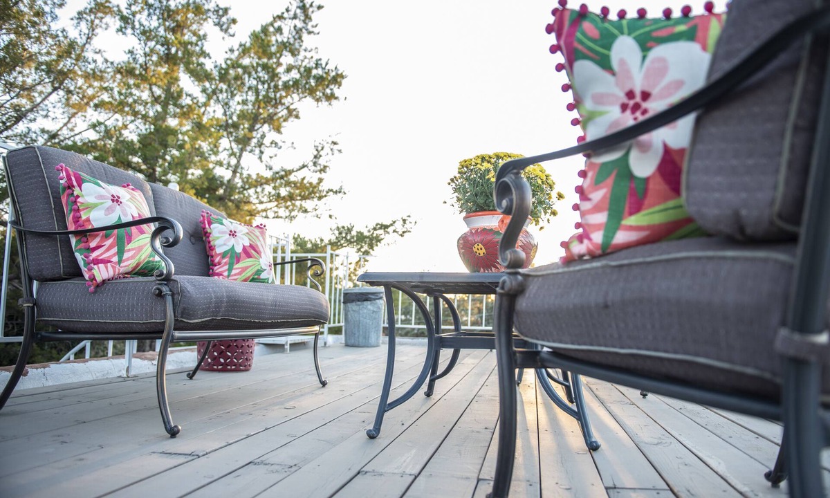 Nob Hill House | Spanish Casa with Rooftop Deck in Nob Hill