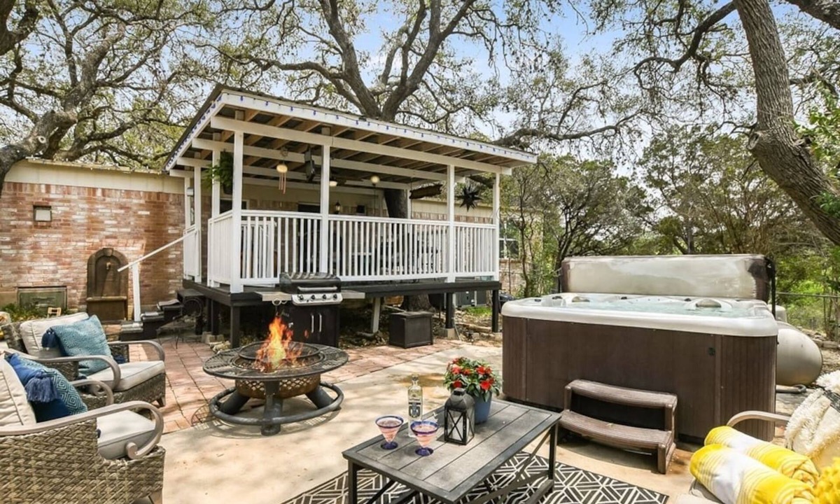 Pedernales Bend House | Spicewood, Lake Travis, Pedernales, Hot Tub, Fire Pit, Dock Access