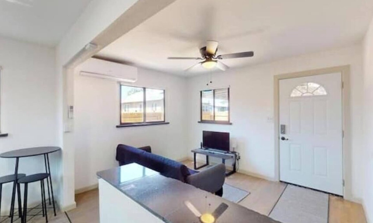 Albuquerque Apartment | Stylishly Renovated Downtown w/King & Washer/Dryer