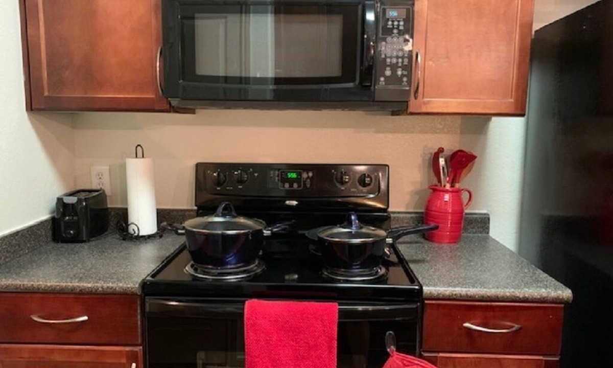 OST - South Union Apartment | Texas Medical Center City Side