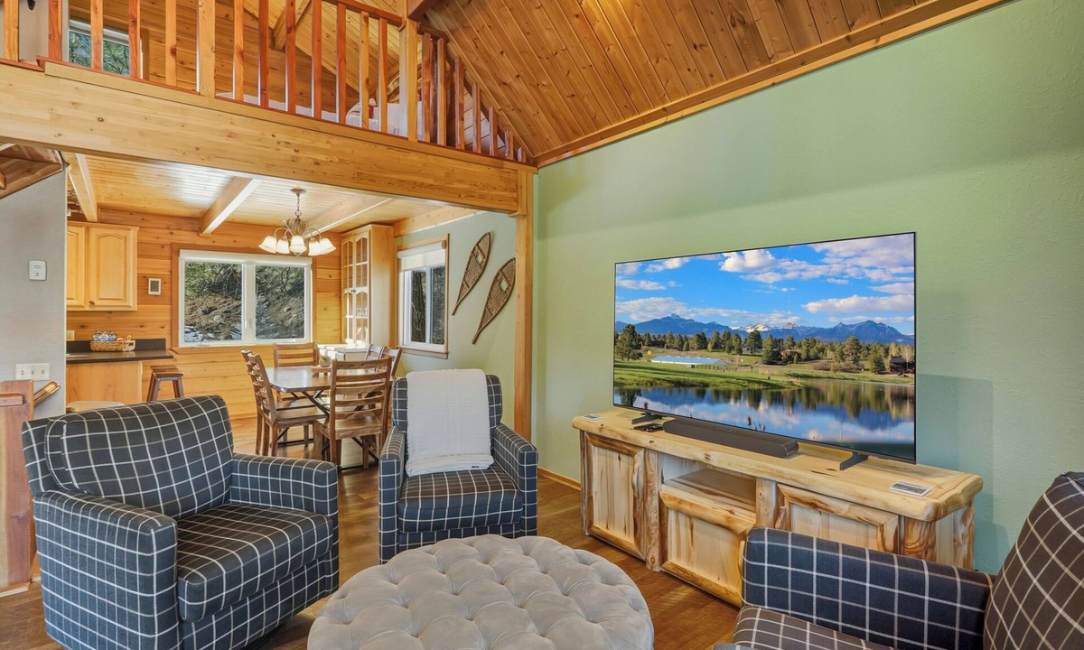 San Juan River Village House | Three Little Bears Cabin - Riverfront - Pet Friendly