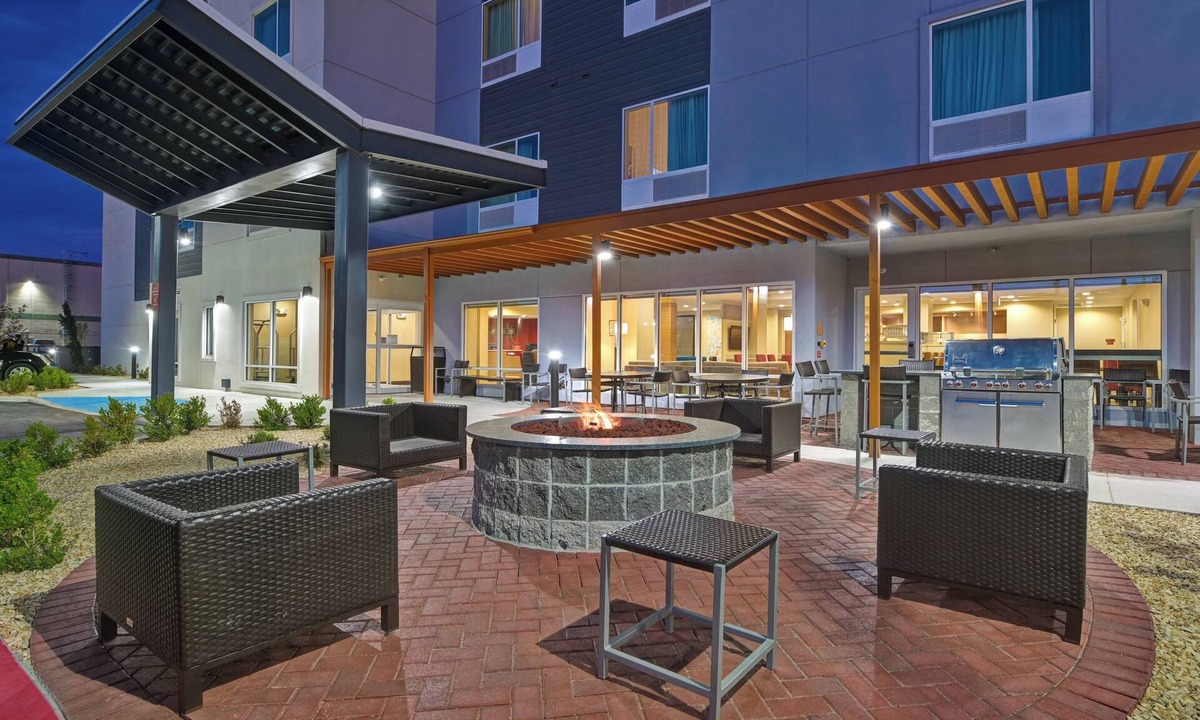 Biggs Field Hotel | TownePlace Suites by Marriott El Paso East/I-10