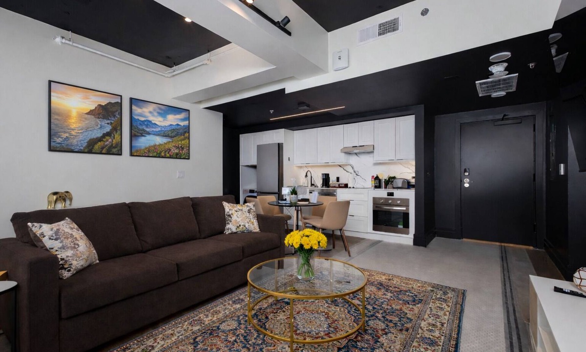 Downtown San Antonio Condo | Travis by Stylish Stays