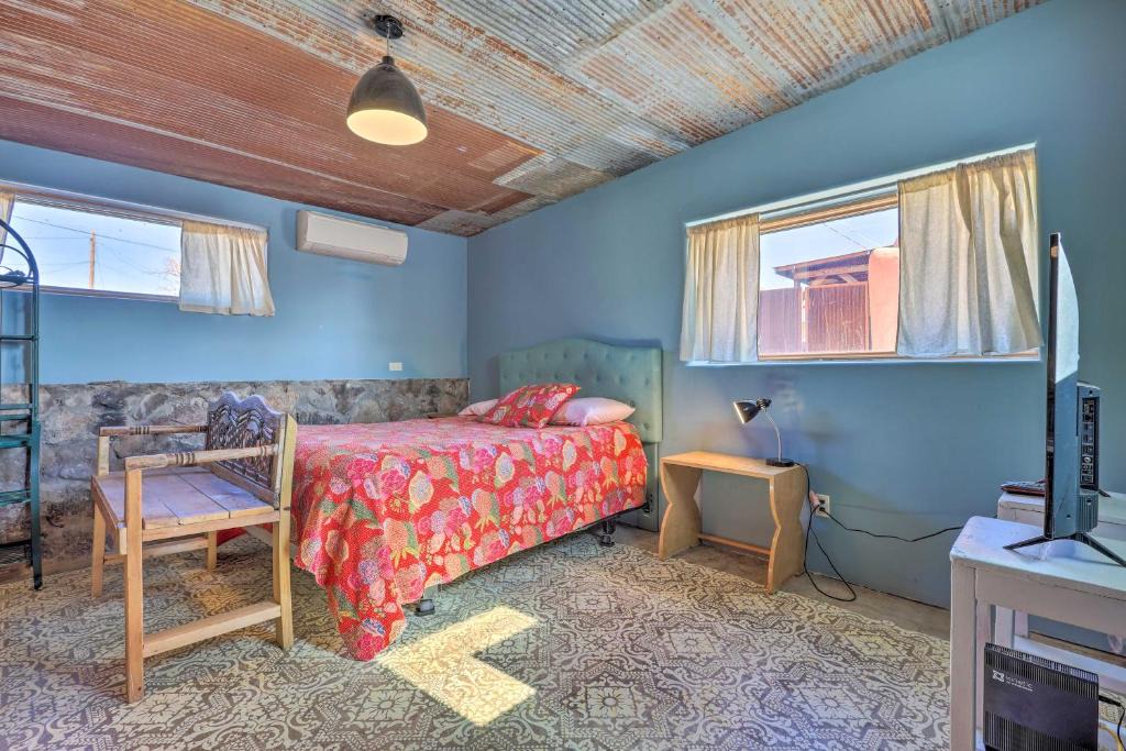 Santa Cruz Apartment | Unique Santa Cruz Studio ~ 25 Mi to Santa Fe