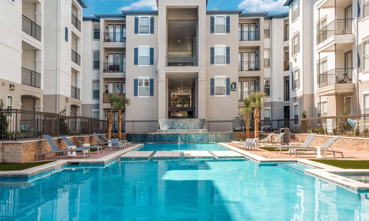 Cityplace Apartment | Uptown Dallas KingBed 2 Bedroom w/POOL & Dog park