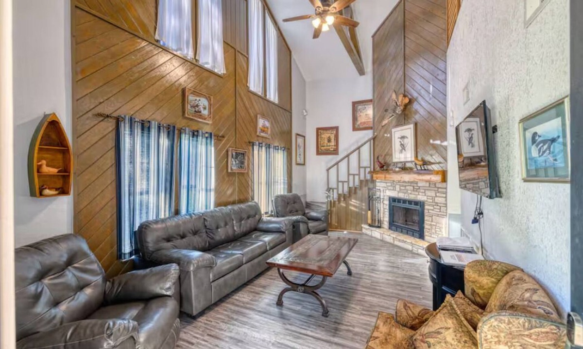 Rio Frio Cottage | Villa 4: Pool & Short Walk to the Frio River