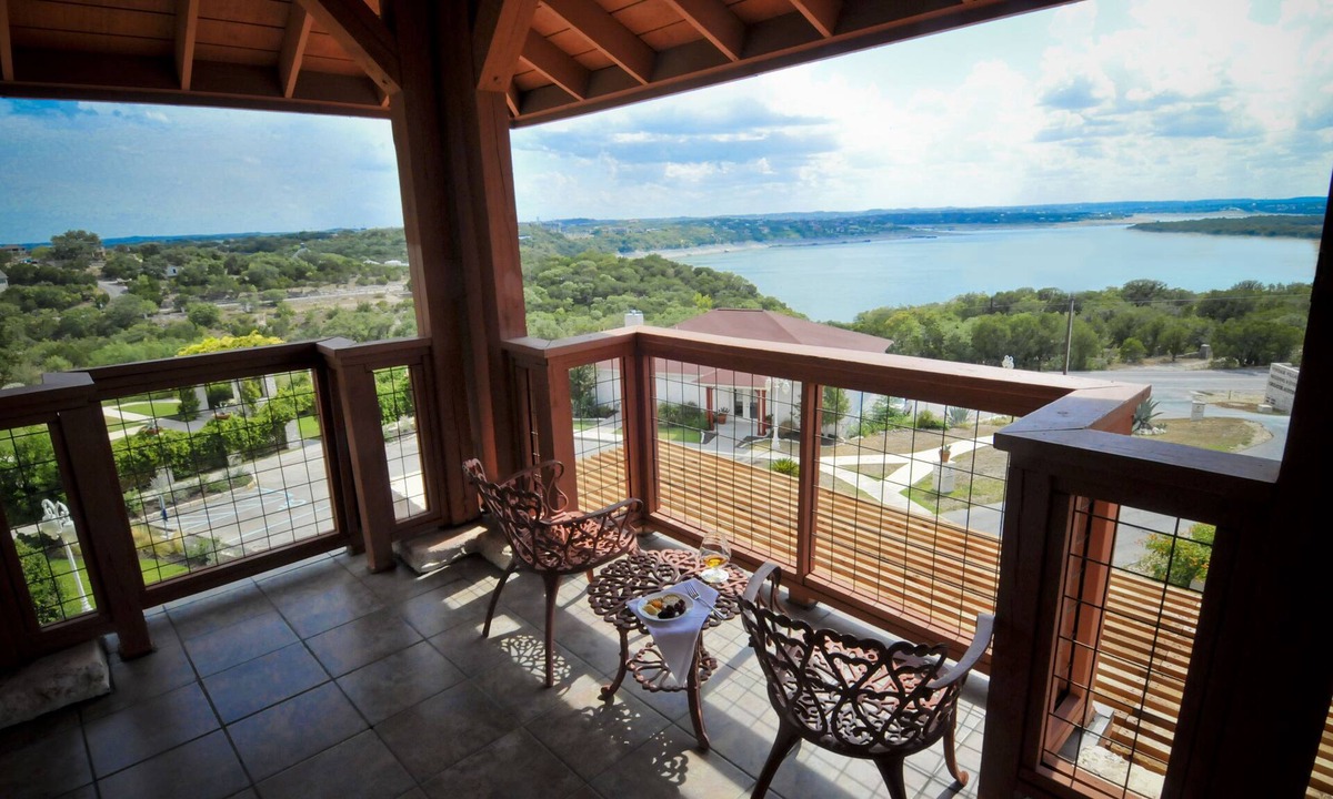 La Hacienda Estates Hotel | Vintage Villas Hotel & Events