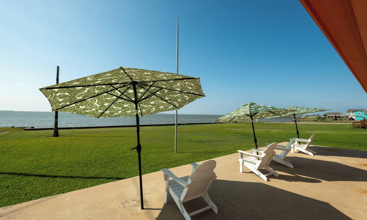 Port Alto House | Waterfront Property in Port Alto