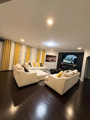 South Arlington Villa | World Cup Retreat Luxury4BR Near Arlington&Dallas