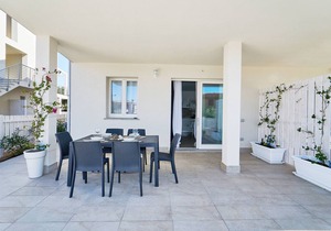 Modern rental Isola Rossa Ulivi in Trinità d´Agultu e Vignola