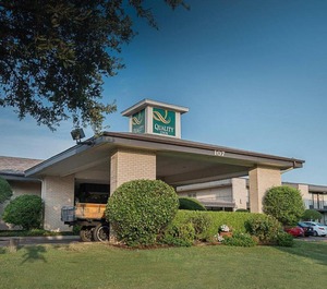 Quality Inn 