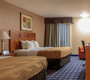 Quality Inn 
