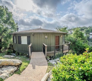 Waterfront Bungalow Travis Marina 