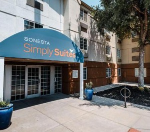 Sonesta Suites 