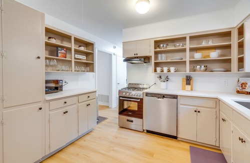 Hancock House | 1 Mi to Campus! Creekside Austin Home w/Game Room