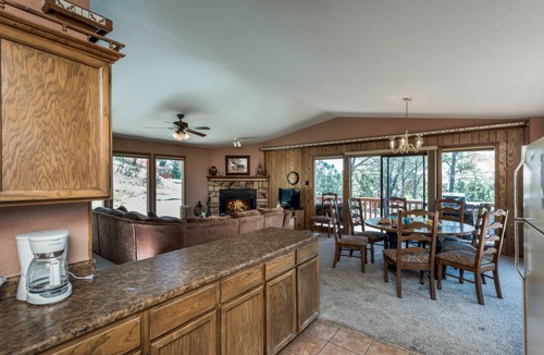 Ruidoso Cabin | 193 m² Cabin ∙ 3 bedrooms ∙ 10 guests