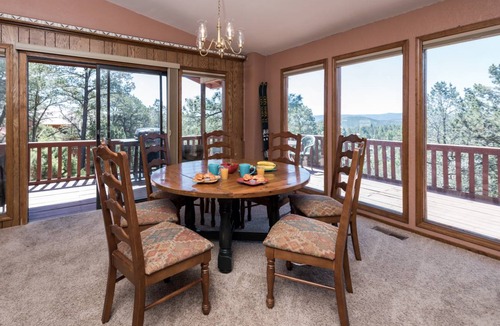 Ruidoso Cabin | 193 m² Cabin ∙ 3 bedrooms ∙ 10 guests