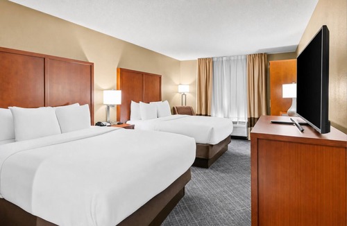 Highlands - Perkins Hotel | 2 Convenient Units w/Breafast | Near LSU, Zoo & Mall of Louisiana & I-10 Access
