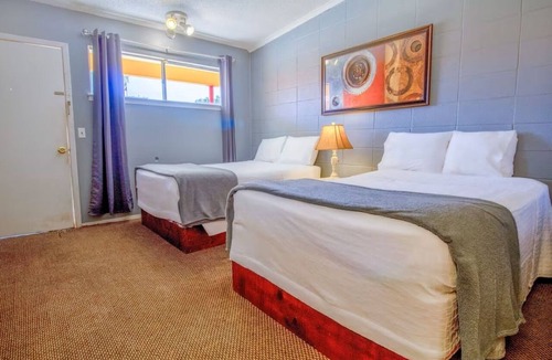 Wheeler Hotel | 2 Lodgings | Relaxed 2-Queen Beds Near Museum and Walking Trails + Free Parking