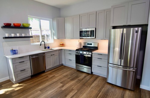 Cherrywood House | 2 Minutes to UT & 8 min to Downtown: Pets OK + Free Bkfast & Coffee