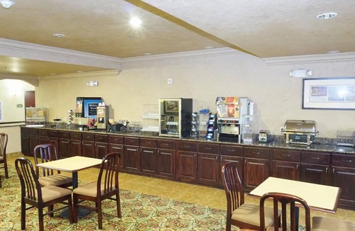 Cresson Hotel | 2 Queen Beds Room, Scottish Inns Cresson, Free Breakfast, Just Off Route 377