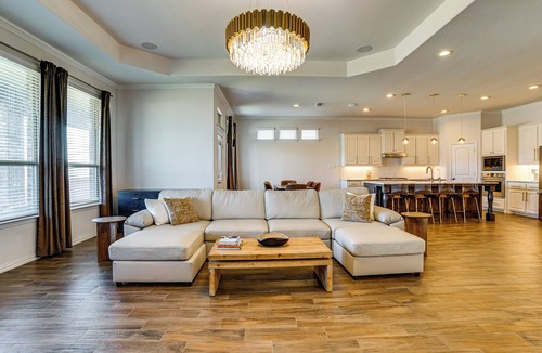 Parker County Cottage | < 20 Mi to Fort Worth: Family-friendly Aledo Home