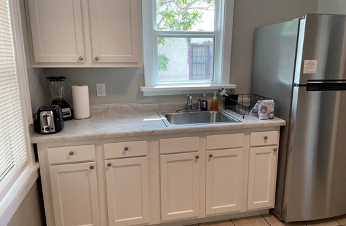 University Heights House | 3 Bedroom home near UNM, Nob Hill, and downtown