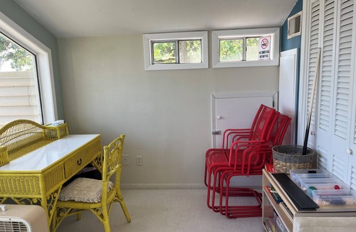 Trinity House | 3-bedroom home, waterfront patio, fishing, kayaking, swimming, yoga room