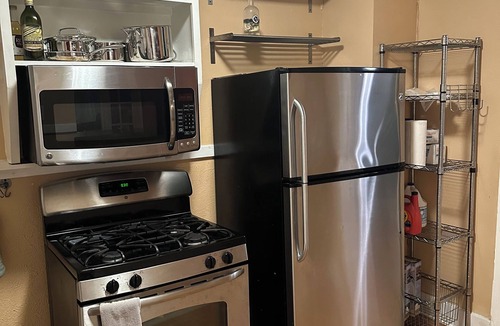 Lower Greenville House | 3 Beds Historic Home Lowest Greenville