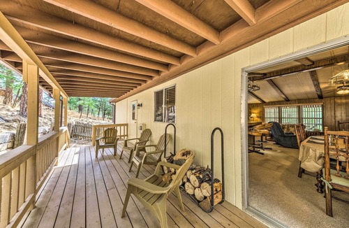 Ruidoso Cottage | 3 Mi to Ruidoso Winter Park: Home w/Fireplace!