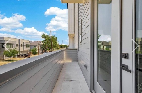 OST - South Union House | 3-Story Luxury Modern Townhouse in Downtown Houston!