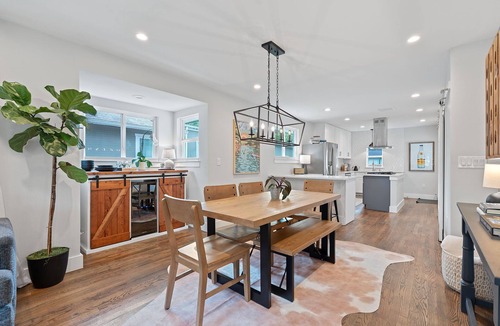 South Manchaca House | 3BR Oasis Near SoCo - Pool - BBQ - Mins to DT ATX