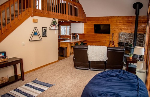 Pagosa Highlands House | 3BR Pet Friendly | Mountain Views, Dark Skies, Walk to Trails, Exceptional Coffee